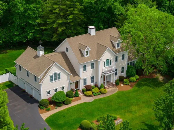 36 Stone Meadow Ln, Hanover, MA 02339