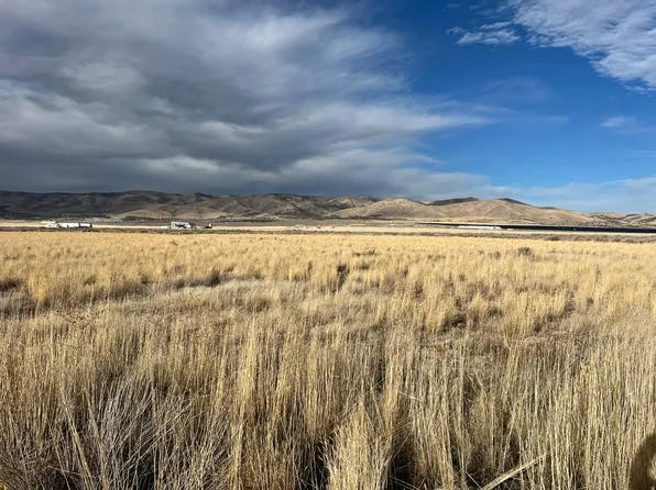 1065 N Goshen Canyon Rd W, Mona, UT 84645