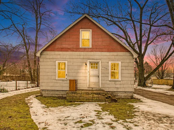 2068 Taube Ave, Benton Harbor, MI 49022