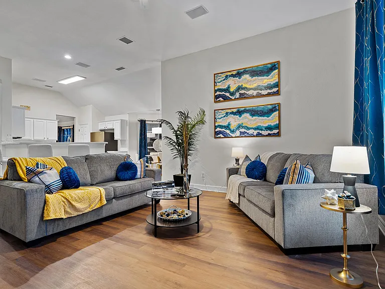 Ruth Borchardt Dr — Photo 18