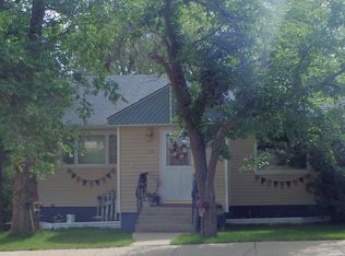 506 S 3rd St W, Baker, MT 59313