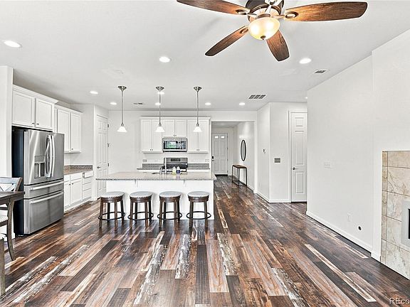 3rd image of 200 S Langdale Court