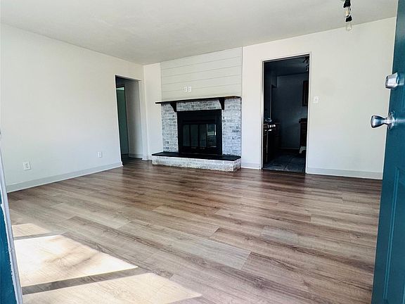 3rd image of 31308 Hathaway St