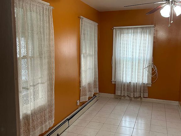 3rd image of 1608 53rd St
