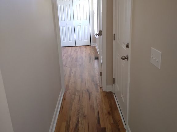 2nd image of 9210 Fairforest Rd