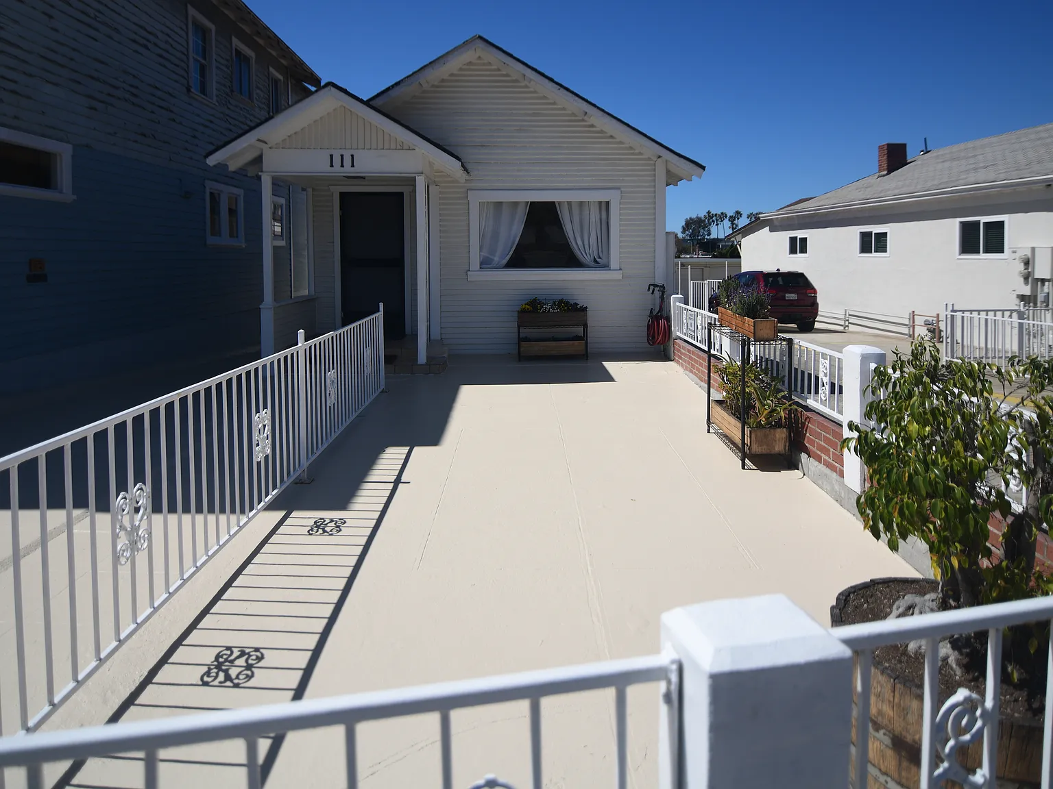 1 bed, 650 sqft, $2,450 — Photo 2