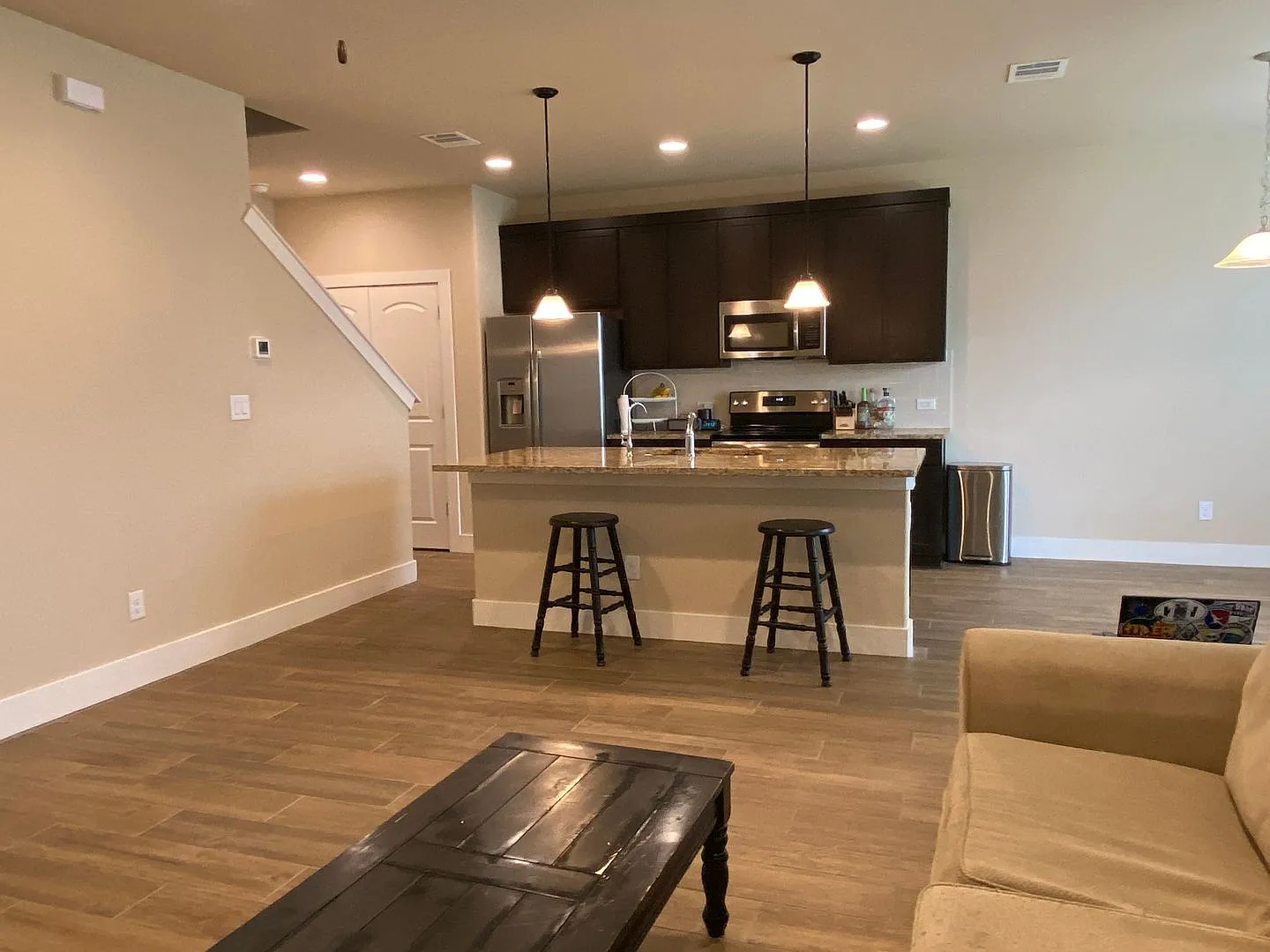 351 Madison Oaks Ave — Photo 4