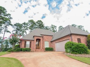 208 Willow Crest Cv, Brandon, MS 39047