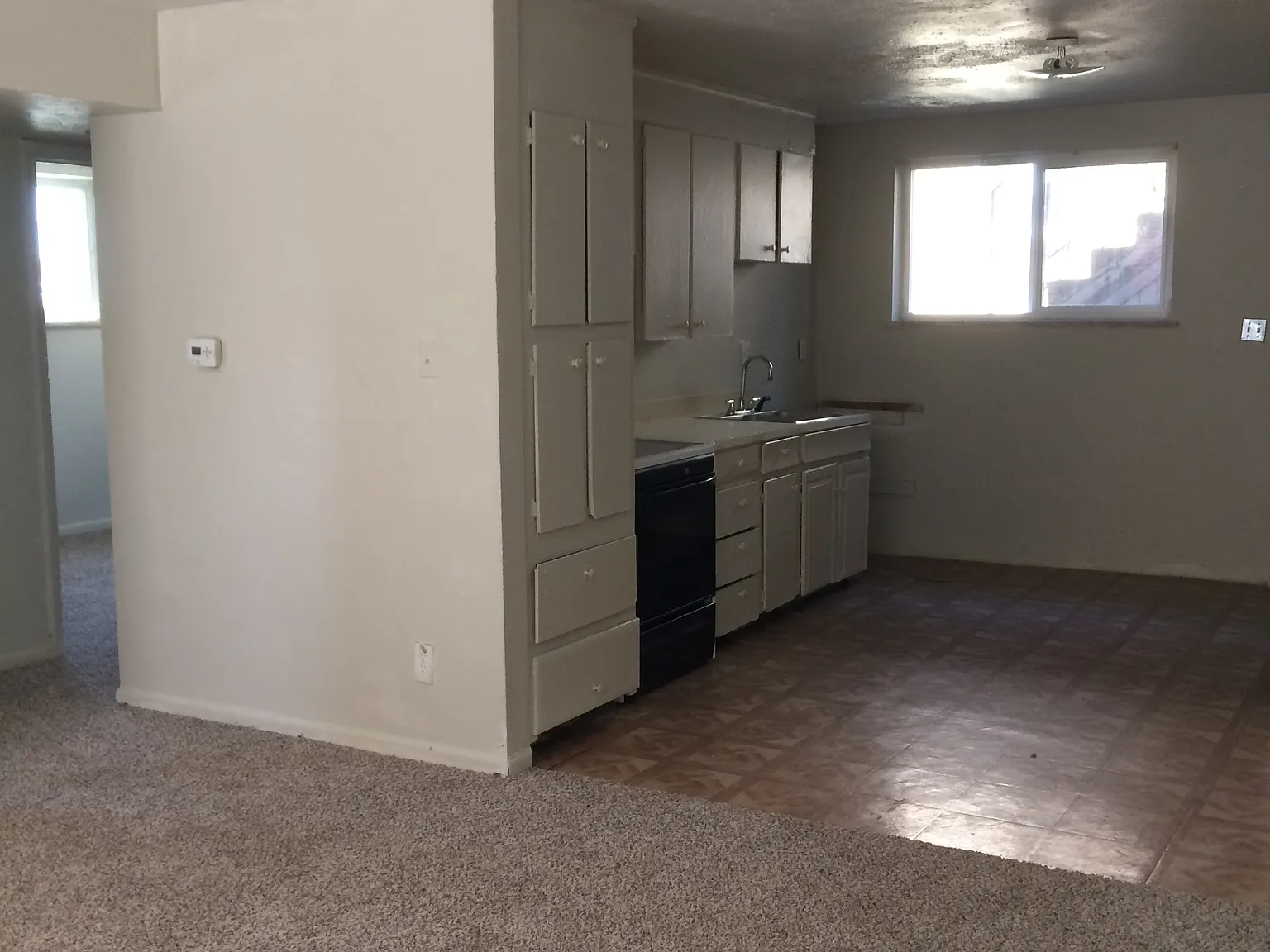 2 bed, 668 sqft, $1,600 — Photo 3