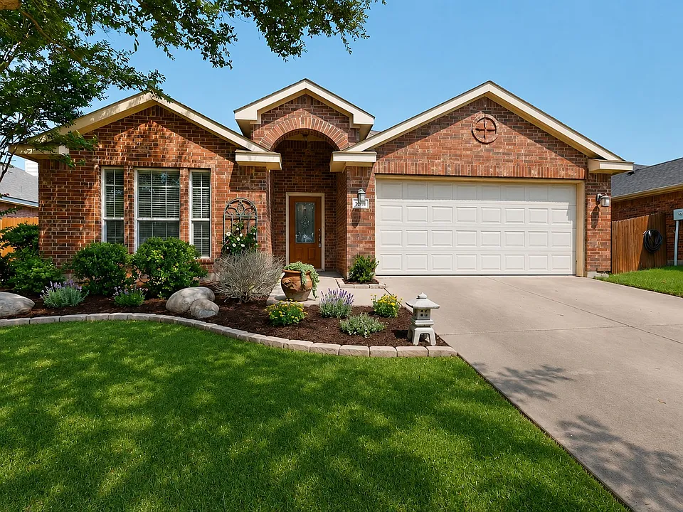 2011 Samantha Ln