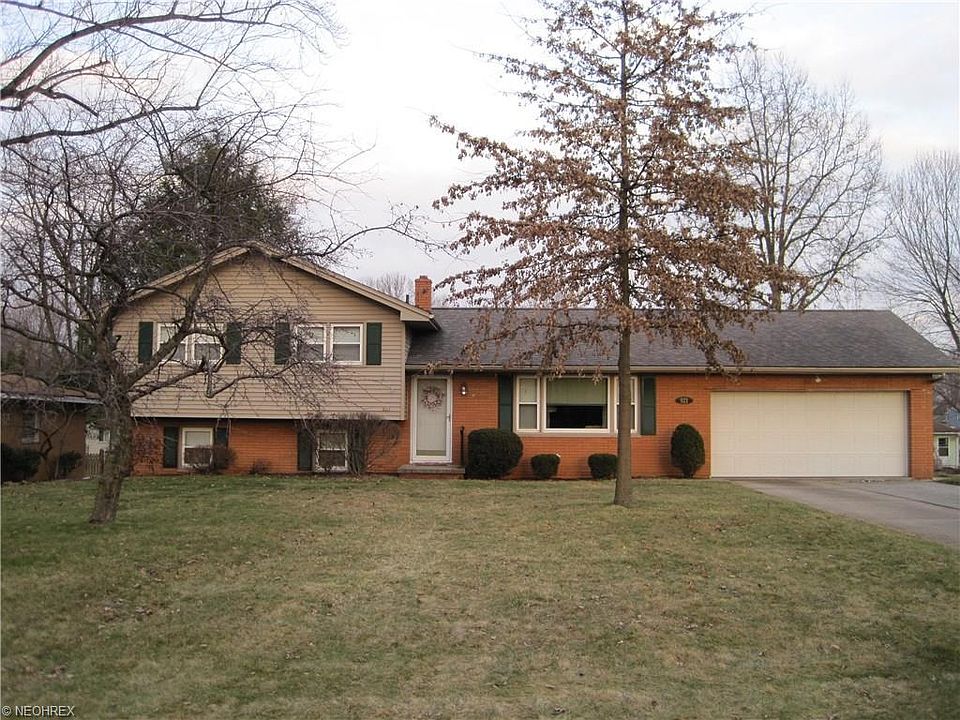 1st image of 821 Woodland Ave