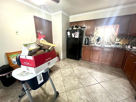 3rd image of N113W15511 Francese Dr APT 7