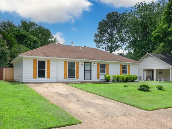 6974 Cold Springs Ln, Millington, TN 38053