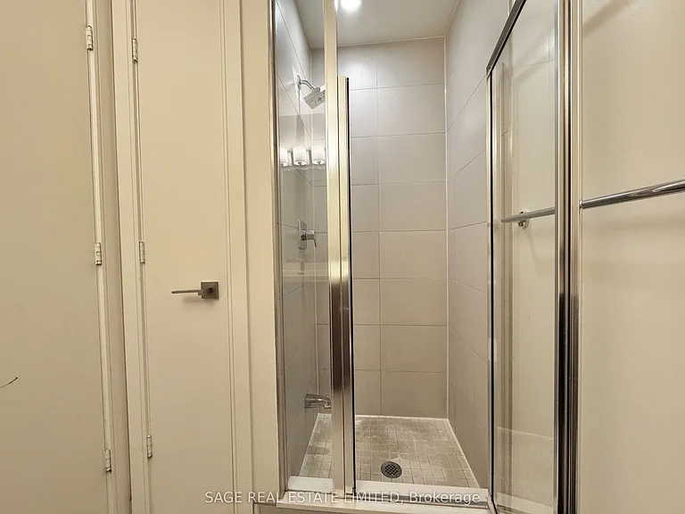 89 McGill St #2701 — Photo 28