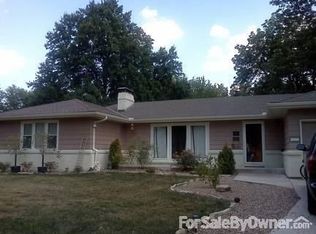 811 SW Lucinda Ct, Lees Summit, MO 64081