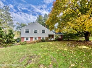 2 Cannoneer Cir, Chadds Ford, PA 19317