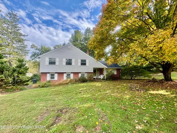 2 Cannoneer Cir, Chadds Ford, PA 19317