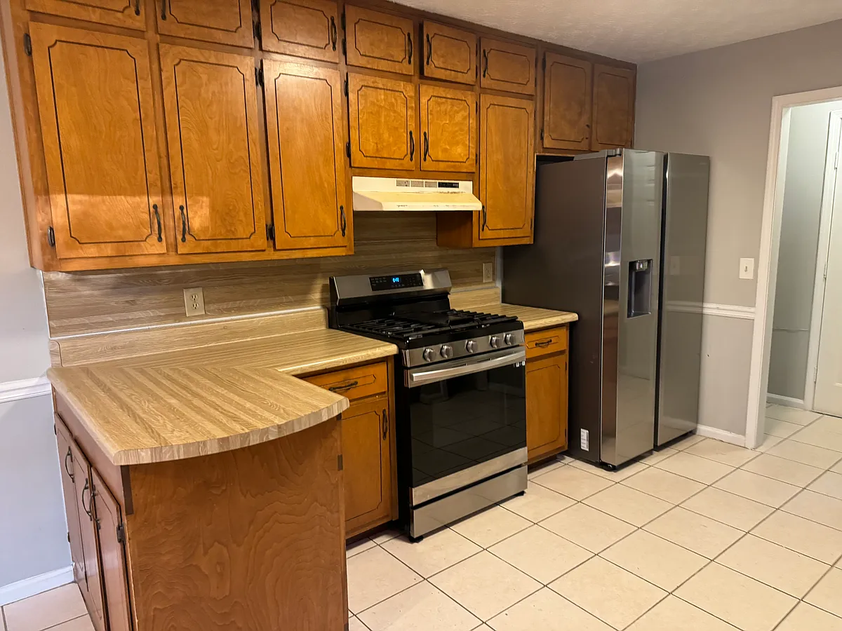 Building Photo - 2352 Cedar Valley Ct