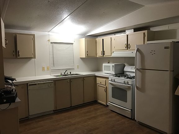 Kitchen with pass through 