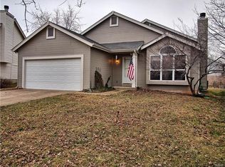 105 Serene Meadows Ct, Saint Charles, MO