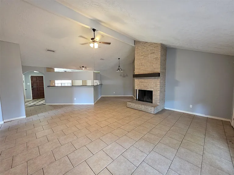 8607 Knoll Forest Dr — Photo 4