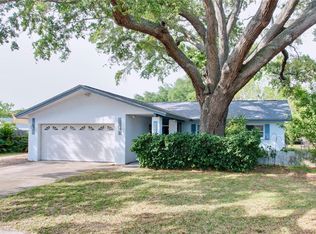 1676 Summit Way, Dunedin, FL 34698