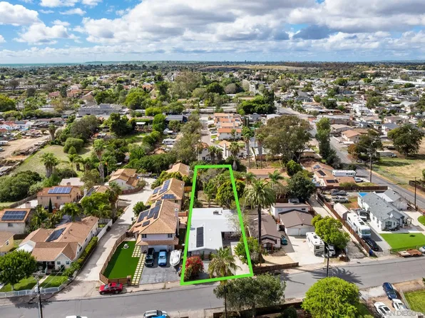 2364 Bonita St, Lemon Grove, CA 91945