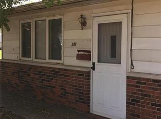 317 12th St, Wood River, IL