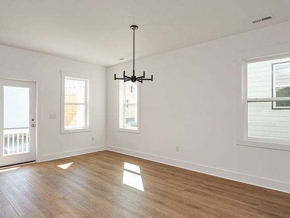5th image of 2136 Big Falls Dr