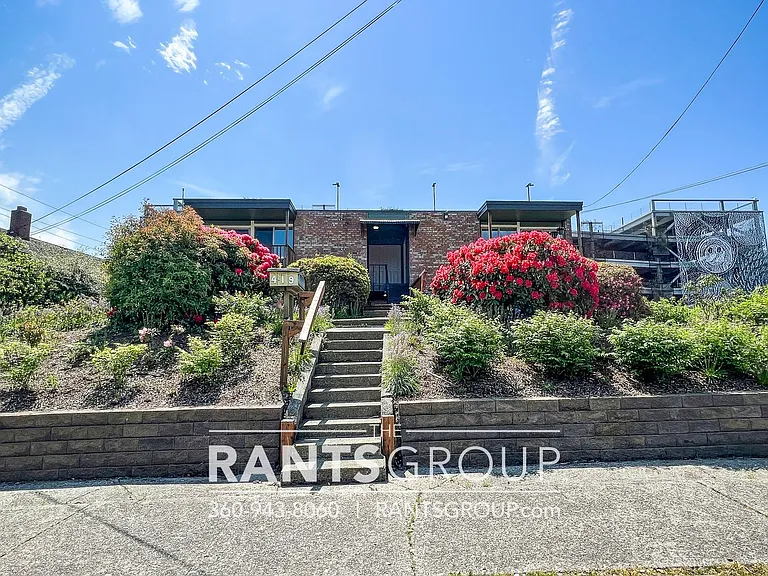 419 9th Ave SE — Photo 6