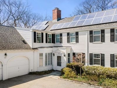60 Fairgreen Pl, Brookline, MA, 02467