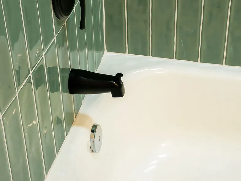973-975 Mount Vernon Ave #A — Photo 24
