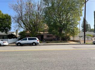 10144 Hayvenhurst Ave, North Hills, CA 91343