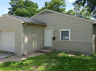 1105 E Parker Ave, Independence, MO 64050