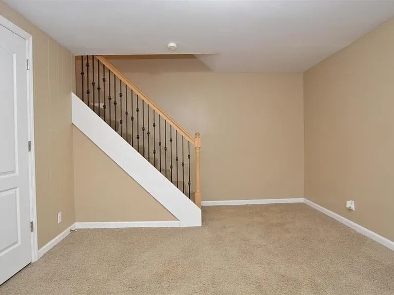 1249 Clarkson Ct — Photo 21