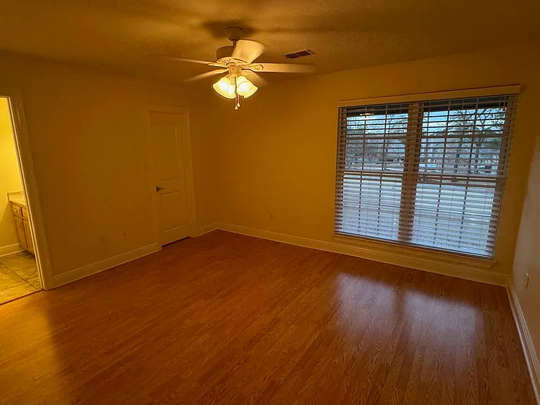 289 Highpoint Dr — Photo 8