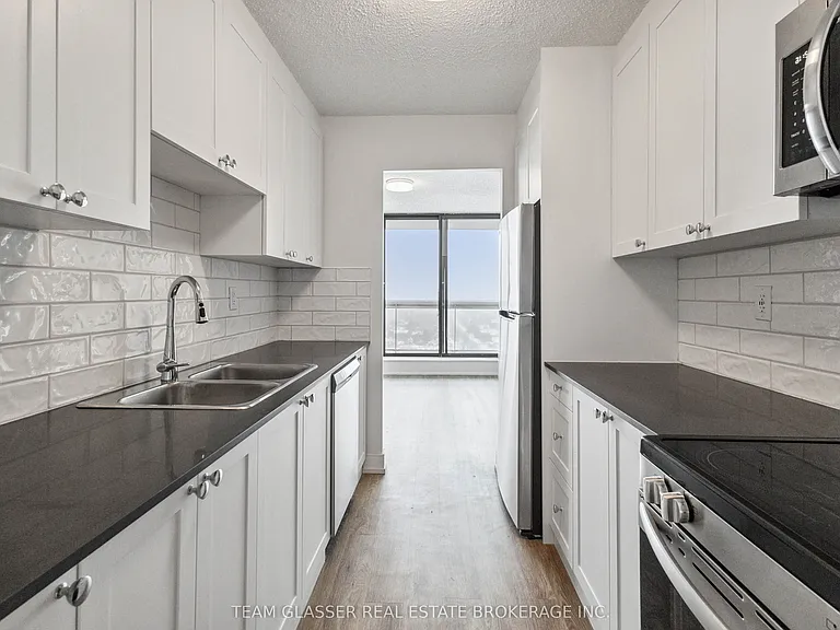 340 Colborne St #1604 — Photo 17