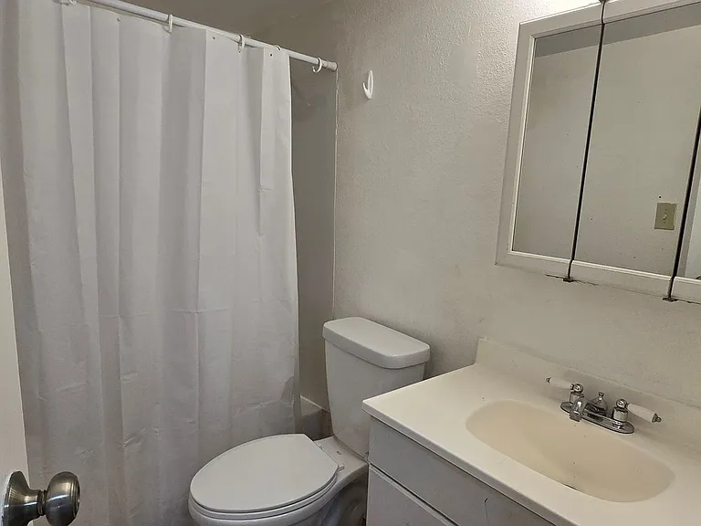 10211 Ura Ln #1-301 — Photo 10