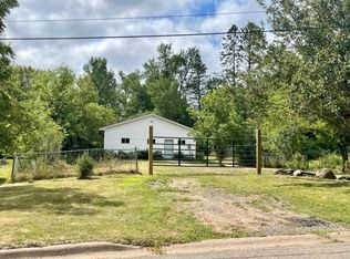 425 Division St, Sandstone, MN 55072