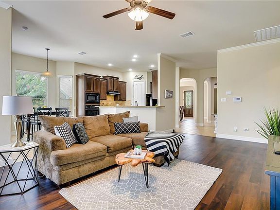 5th image of 3104 Herradura Dr