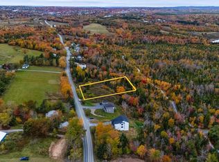 486 Bissett Rd, Halifax, NS B2V2T1