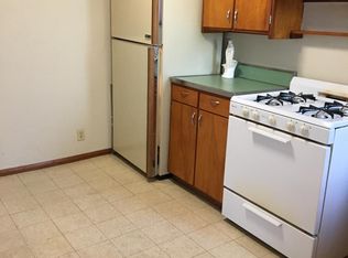 504 N 7th St, Quincy, IL 62301