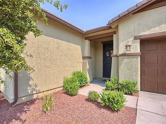 3rd image of 10608 Arbor Stone Ave