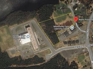 7 Watts Pond Rd, Torbay, NL A1K1G7