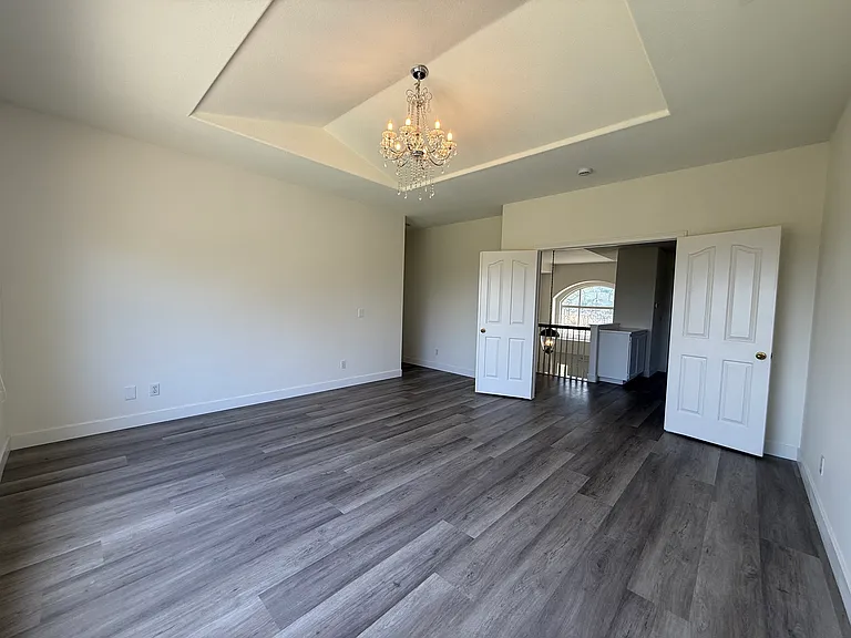 401 Hickoryhill Dr — Photo 17