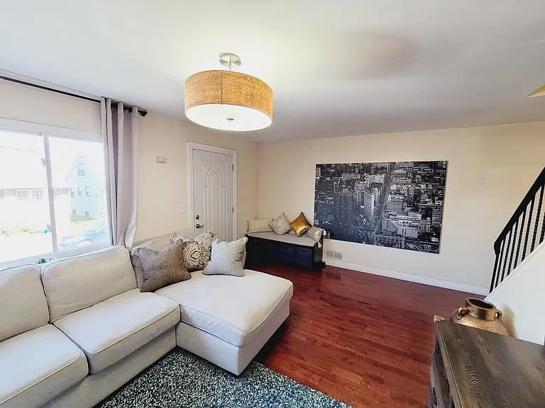 617 Liberty Ave — Photo 10