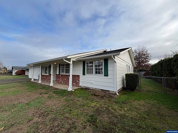 2nd image of 4546 46th Ave NE