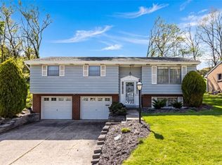 140 Foxcroft Rd, Pittsburgh, PA 15220