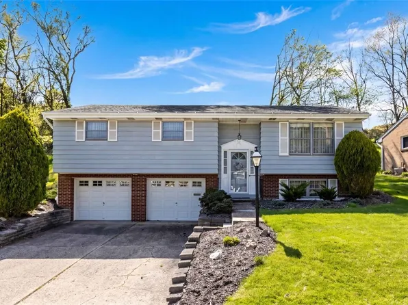 140 Foxcroft Rd, Pittsburgh, PA 15220