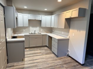 3147 Oak Knoll Dr #1, Eau Claire, WI 54701